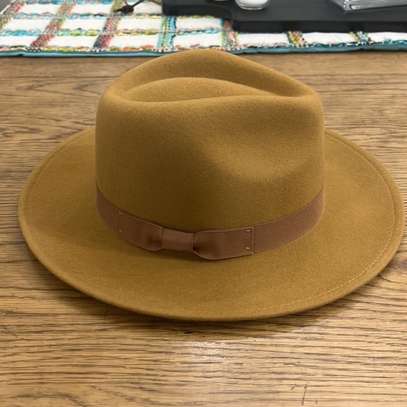 #12 NWT camel J.Crew hat M/L - Picture 2 of 4
